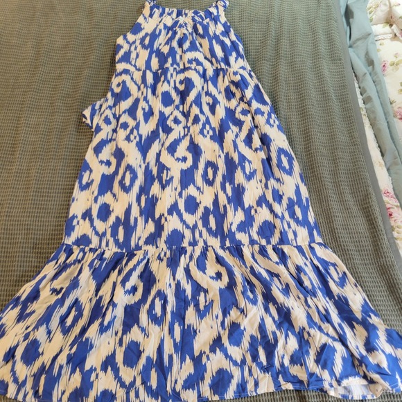 Evereve Dresses & Skirts - Evereve Women Dress XS Blue Rayon Ikat Tiered Maxi Summer Vacation